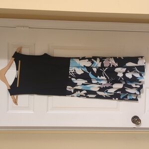 Floral sleeveless dress